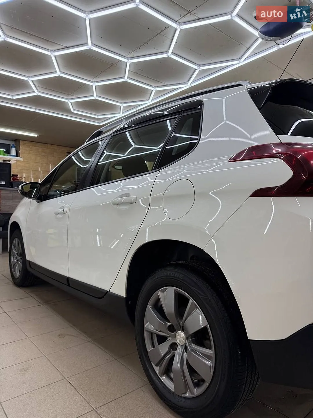 2016 Peugeot 2008 - мініатюра 21