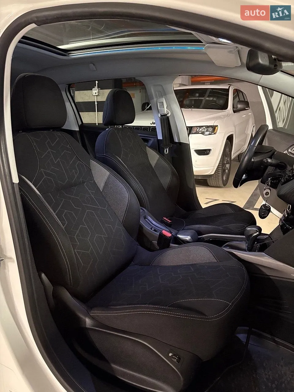 2018 Peugeot 2008 - мініатюра 17