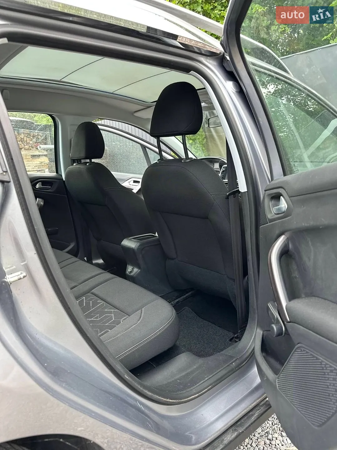 2014 Peugeot 2008 - мініатюра 8