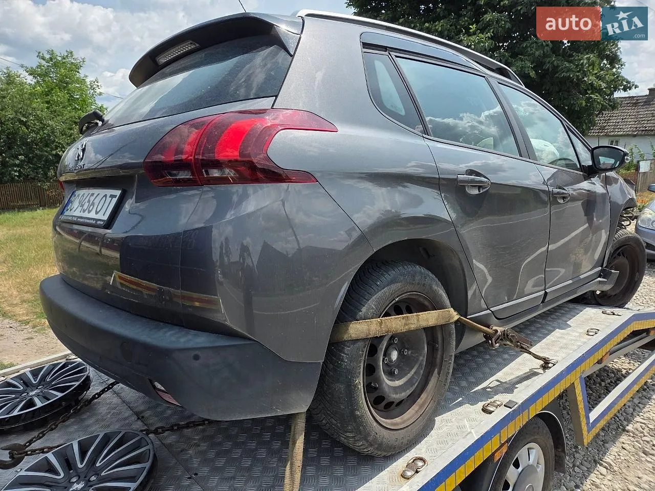 2017 Peugeot 2008 - мініатюра 12