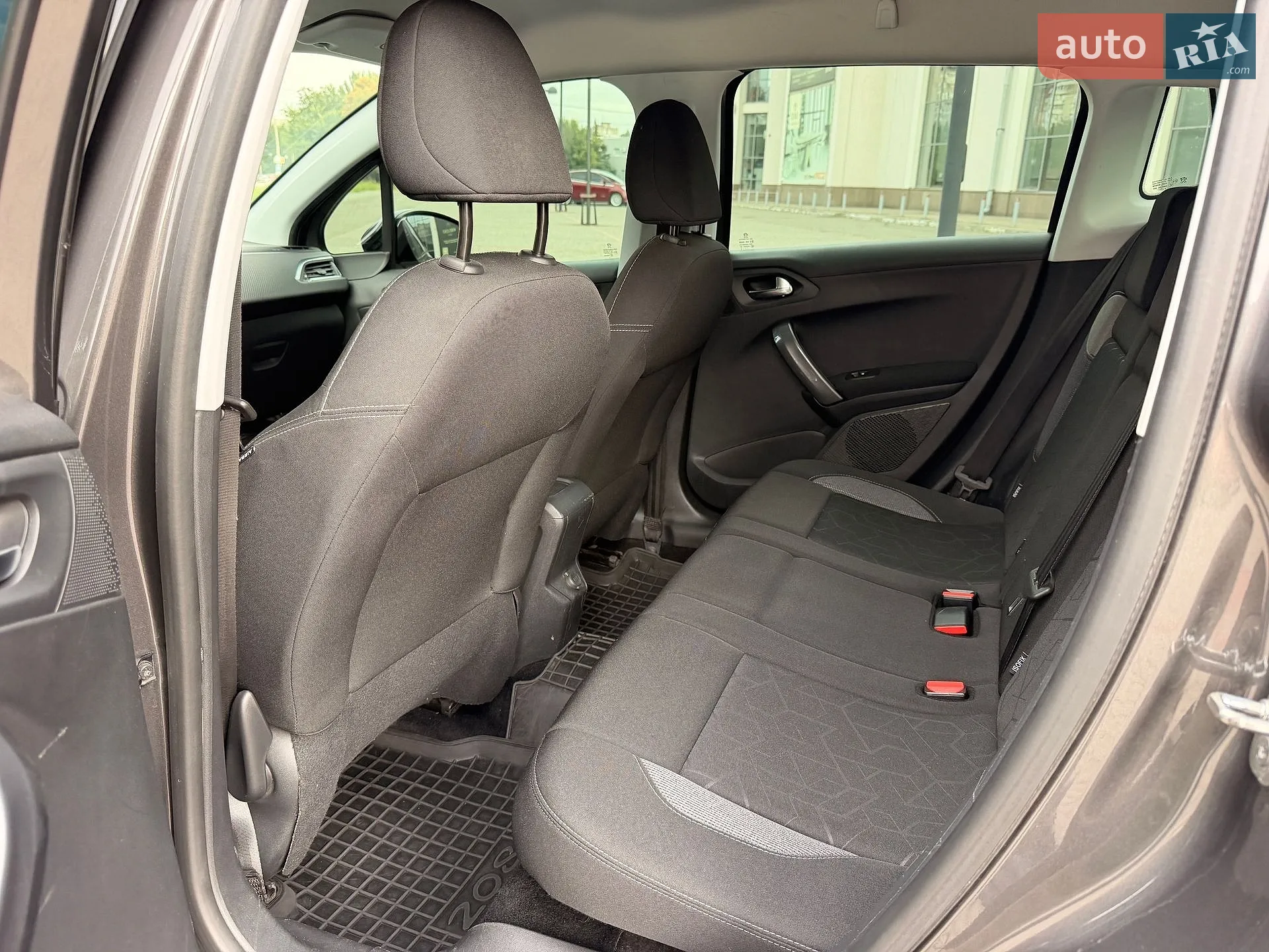 2019 Peugeot 2008 - мініатюра 19