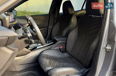 Peugeot 2008 2023