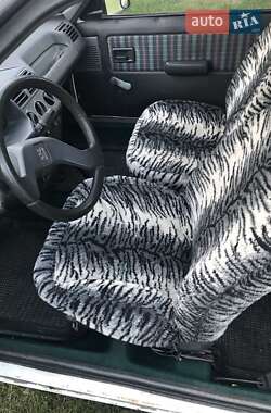 Хетчбек Peugeot 205 1988 в Яворові