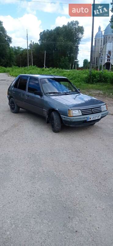 Хэтчбек Peugeot 205 1986 в Збараже