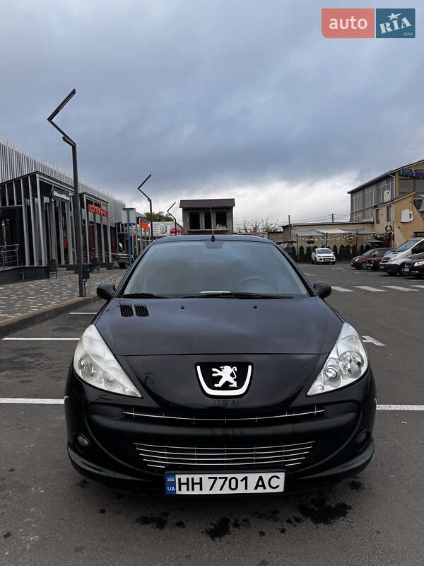 Хетчбек Peugeot 206+ 2009 в Подільську