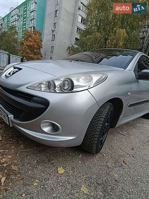 Хэтчбек Peugeot 206 plus 2010 в Запорожье фото 4 Хэтчбек Peugeot 206 plus 2010 в Запорожье
