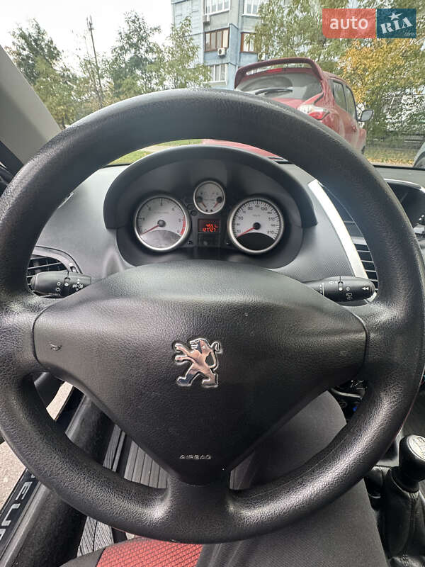 Хэтчбек Peugeot 206 plus 2011 в Киеве фото 11 Хэтчбек Peugeot 206 plus 2011 в Киеве