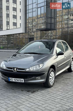 Хетчбек Peugeot 206+ 2007 в Дніпрі