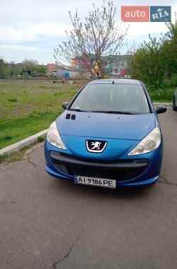 Хэтчбек Peugeot 206 plus 2009 в Киеве