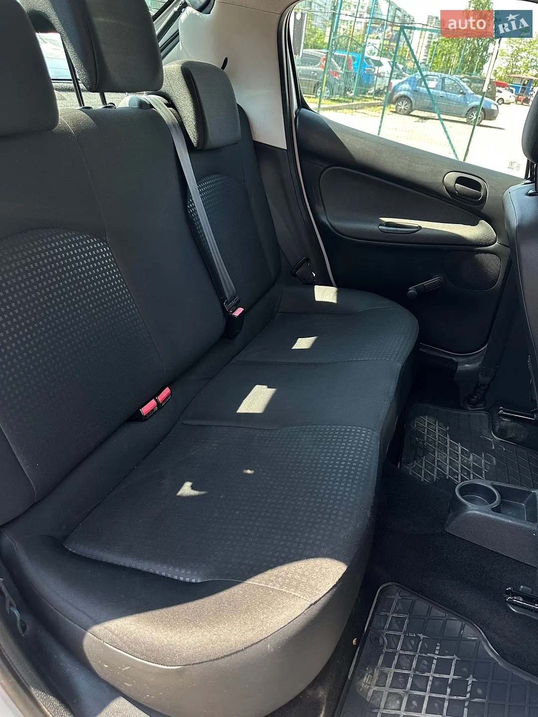 2010 Peugeot 206 - мініатюра 23