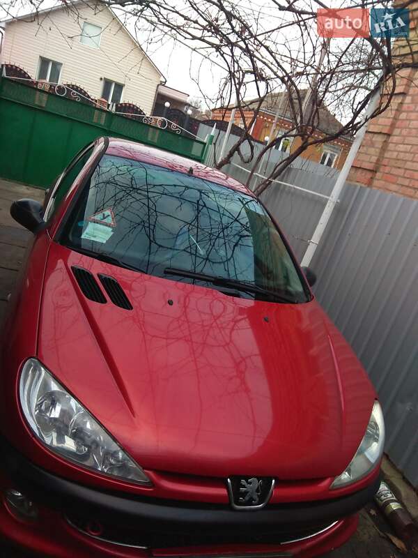 Седан Peugeot 206 2008 в Новомиргороді