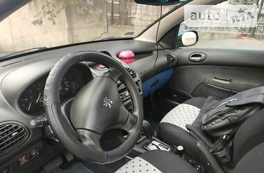 Кабриолет Peugeot 206 2003 в Одессе