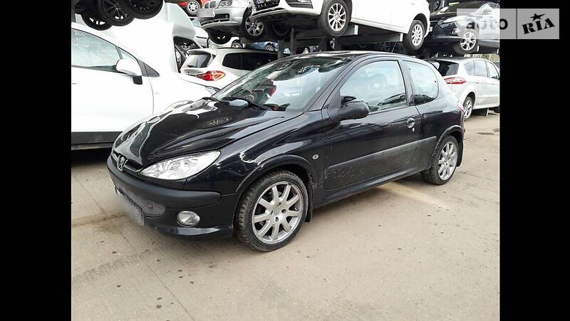 Хэтчбек Peugeot 206 2000 в Львове