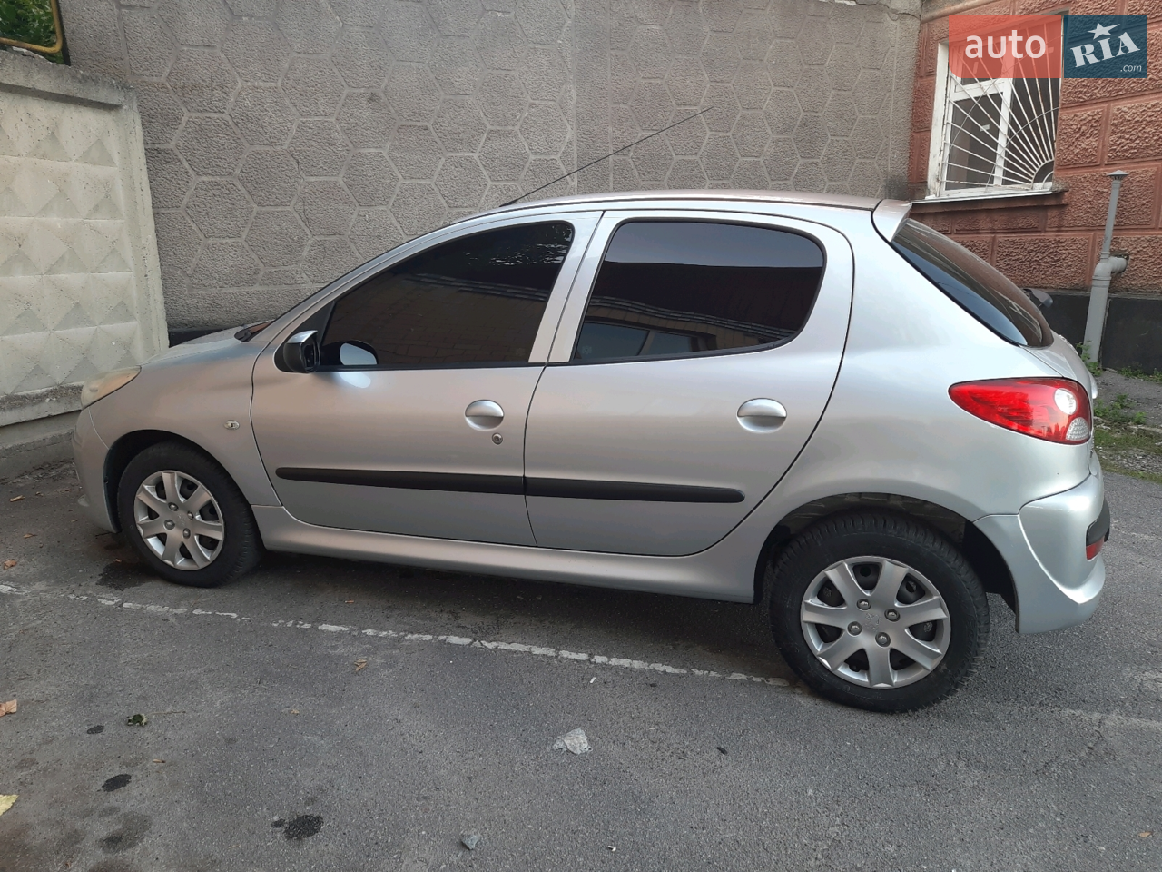 2010 Peugeot 206 - мініатюра 12
