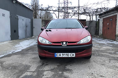 Хэтчбек Peugeot 206 2004 в Черкассах