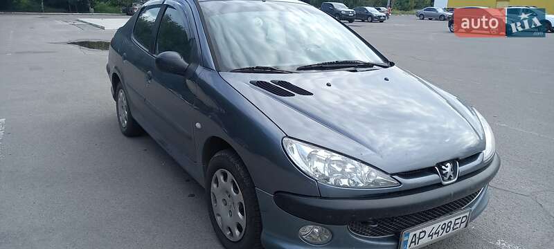 Седан Peugeot 206 2009 в Вознесенську
