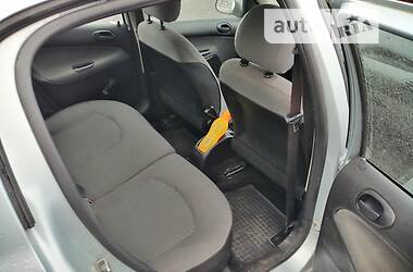 Седан Peugeot 206 2010 в 