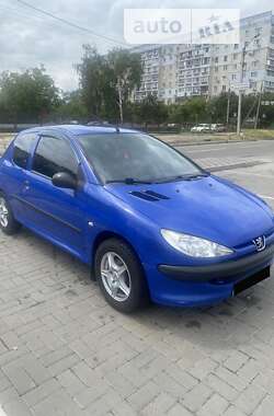 Хэтчбек Peugeot 206 2006 в Черкассах