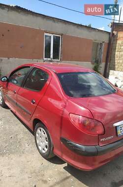 Седан Peugeot 206 2010 в Славуте