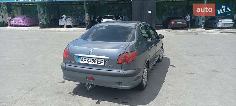 Седан Peugeot 206 2009 в Вознесенську