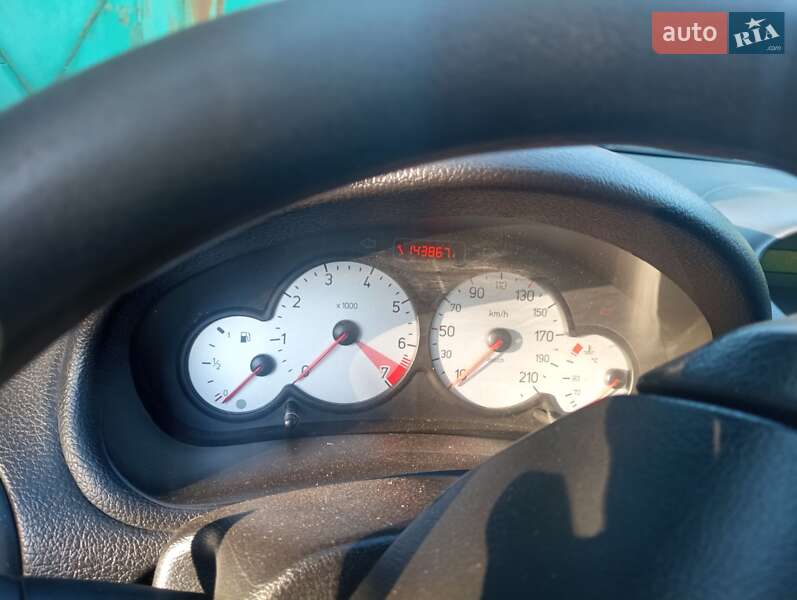 Хетчбек Peugeot 206 2005 в Балаклії фото 7 Хетчбек Peugeot 206 2005 в Балаклії