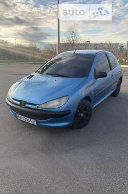 Хэтчбек Peugeot 206 2002 в Харькове