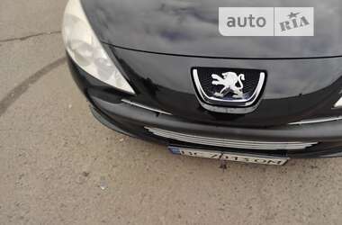 Хетчбек Peugeot 206 2010 в Львові