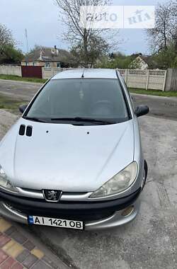 Седан Peugeot 206 2007 в Кагарлику