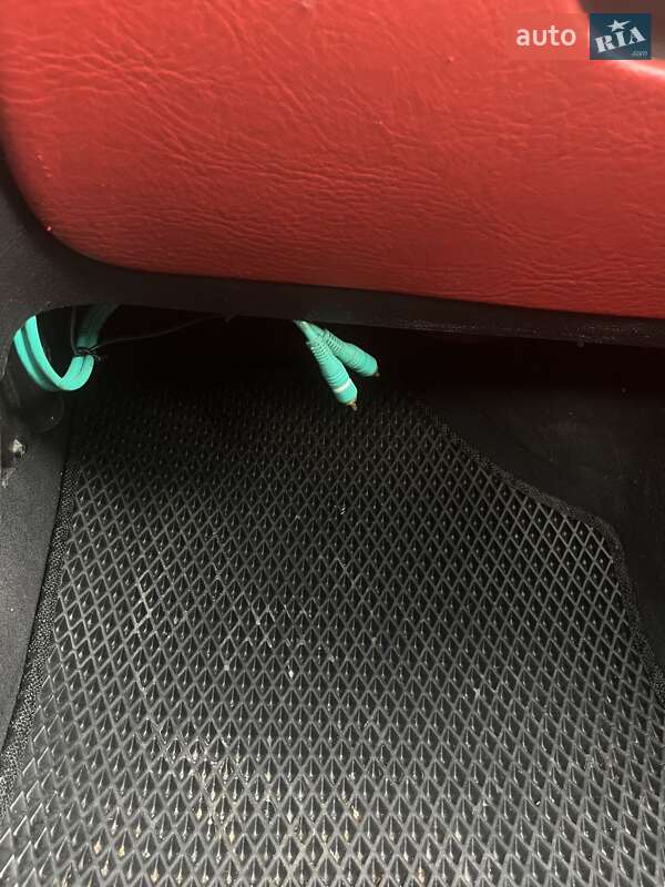 Кабріолет Peugeot 206 2001 в Черкасах