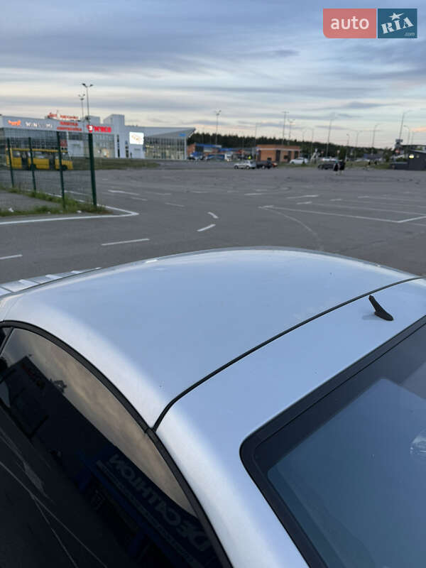 Кабриолет Peugeot 206 2003 в Киеве фото 10 Кабриолет Peugeot 206 2003 в Киеве