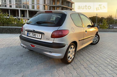 Хетчбек Peugeot 206 2000 в Львові