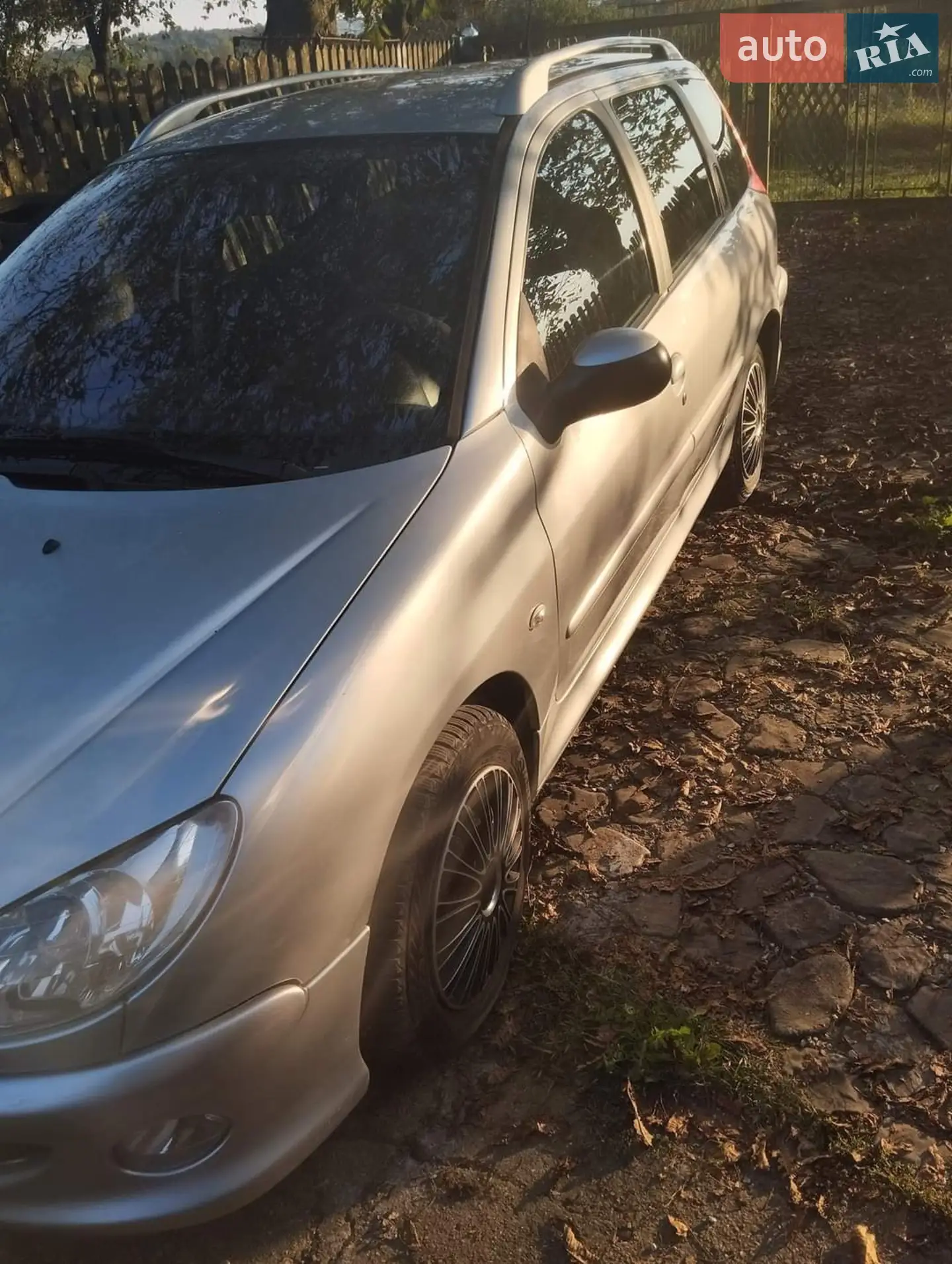 Peugeot 206 2006 VIN VF32E8HZA47485155 фото оголошення 2 з 11
