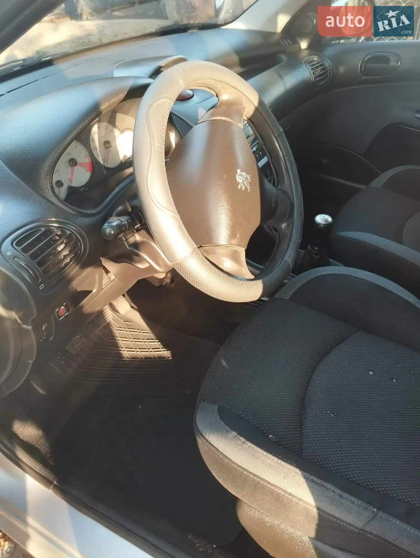 Peugeot 206 2006 VIN VF32E8HZA47485155 фото оголошення 4 з 11