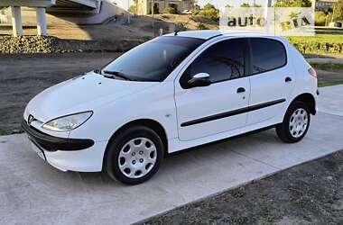 Хетчбек Peugeot 206 2007 в Вознесенську