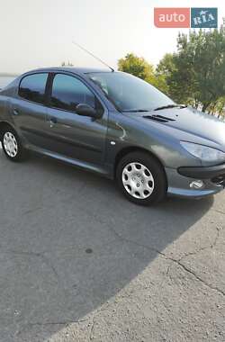 Седан Peugeot 206 2007 в Кременчуге