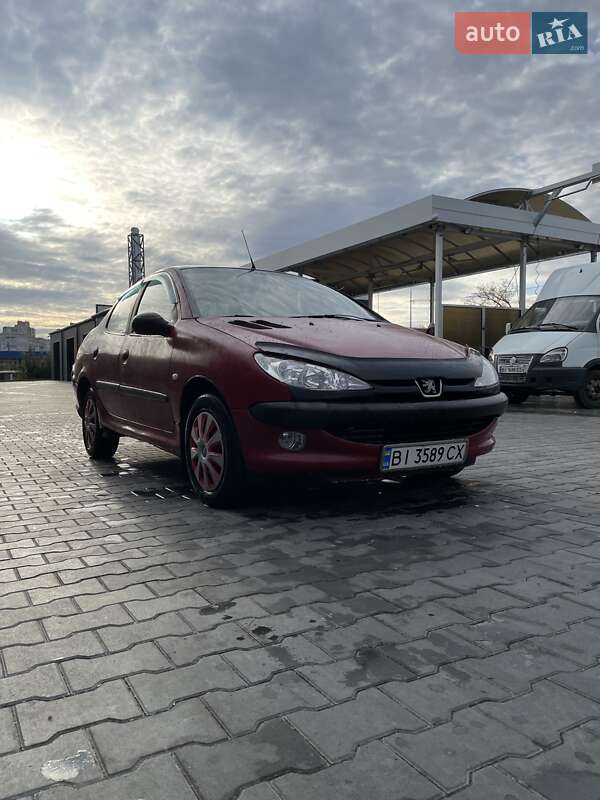 Седан Peugeot 206 2009 в Полтаве