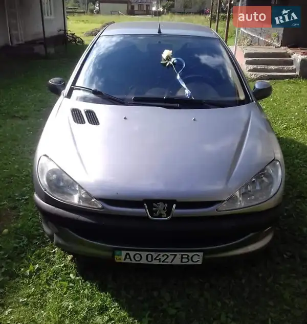 Peugeot 206