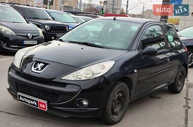 Хэтчбек Peugeot 206 2011 в Харькове