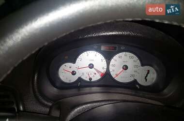 Хэтчбек Peugeot 206 2002 в 