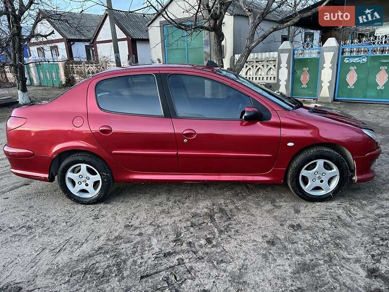 Седан Peugeot 206 2008 в Вознесенске