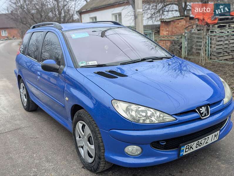 Универсал Peugeot 206 2004 в Здолбунове