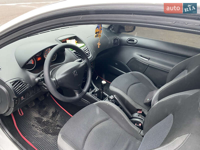 Хетчбек Peugeot 206 2009 в Івано-Франківську фото 11 Хетчбек Peugeot 206 2009 в Івано-Франківську