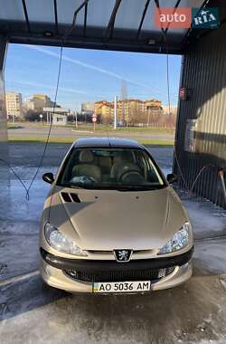 Седан Peugeot 206 2008 в Ужгороде