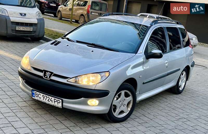 Универсал Peugeot 206 2004 в Бучаче