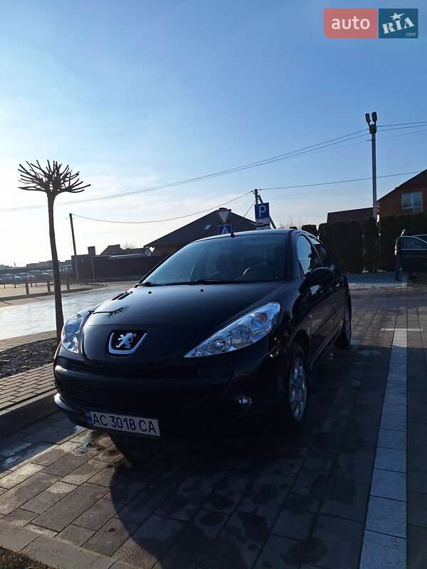 Peugeot 206 2011