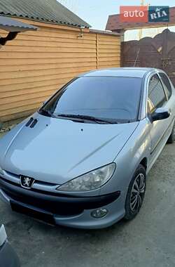 Хетчбек Peugeot 206 2002 в Кам'янець-Подільському