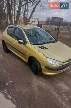 Хэтчбек Peugeot 206 2005 в Львове