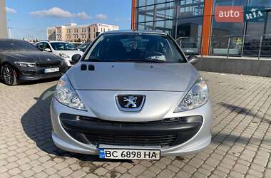 Хэтчбек Peugeot 206 2011 в Львове