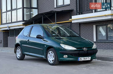 Хетчбек Peugeot 206 2000 в Жовкві