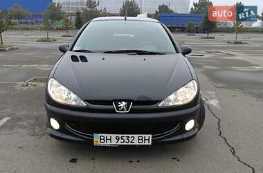 Седан Peugeot 206 2007 в 